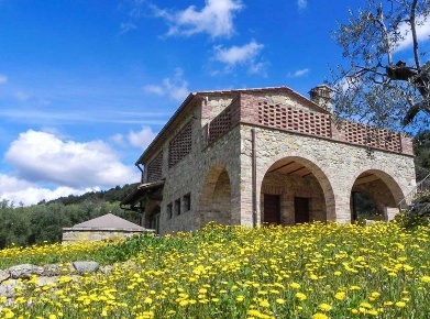 Foto Rustico a San Gimignano Centro di 271 m² con 9 locali in vendita