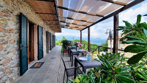 Foto Rustico in Strada Provinciale 41, Molazzana di 220 m² con 19 locali