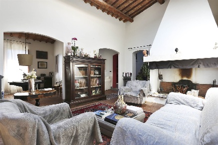 Foto Rustico a Bagno a Ripoli Grassina di 185 m² con 8 locali in vendita