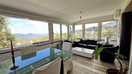 Foto Rustico a Torreglia di 190 m² con 7 locali in vendita