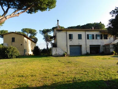 Foto Rustico a Grosseto La Principina di 715 m² con 24 locali in vendita