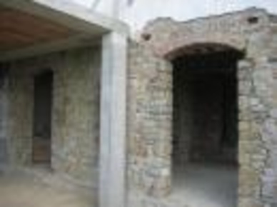 Foto Rustico a Loro Ciuffenna Centro di 250 m² con 12 locali in vendita