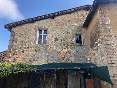 Foto Rustico a Siena Agostoli - Montalbuccio di 241 m² con 8 locali