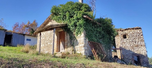 Foto Rustico a Configni di 30 m² con 2 locali in vendita