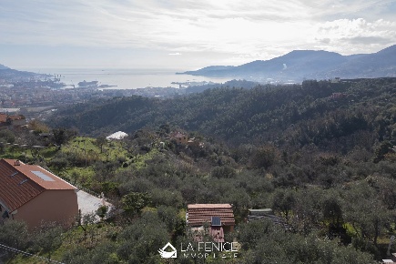 Foto Rustico in Via Antoniana SNC, La Spezia Montalbano - Valdurasca