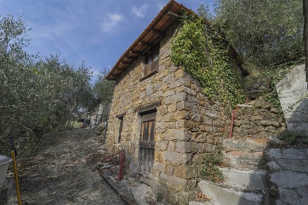 Foto Rustico a Apricale Centro di 30 m² con 2 locali in vendita