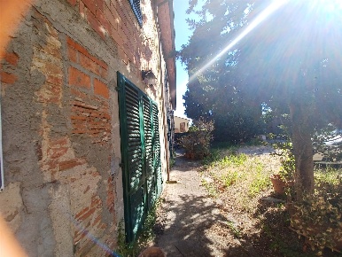 Foto Rustico in VIA PIETRAMARINA, Vinci di 192 m² con 7 locali in vendita