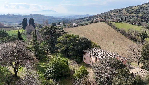 Foto Rustico in Colle Calvio, Torri in Sabina Centro di 1560 m² in vendita