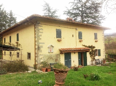 Foto Rustico in VIA BEATO ANGELICO   2222, Vicchio Centro di 400 m²