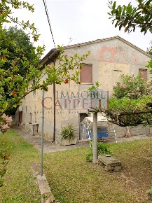 Foto Rustico a Forlì Quattro di 528 m² con 7 locali in vendita