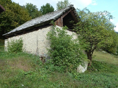 Foto Baita in Via Comero -, Trasquera Centro di 60 m² con 3 locali