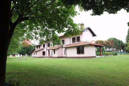 Foto Rustico in Provinciale ex Strada Statale 527 Bustese, Magnago
