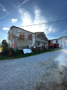 Foto Rustico a Pistoia Masiano di 230 m² in vendita