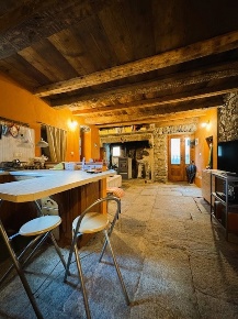 Foto Baita in Via Altreggiolo 16, Varzo Centro di 70 m² con 3 locali