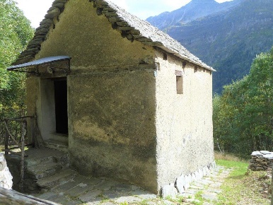 Foto Baita in Via Bugliaga -, Trasquera di 60 m² con 2 locali in vendita