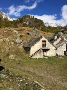 Foto Rustico in Via Frazione S. Domenico -, Varzo di 65 m² in vendita