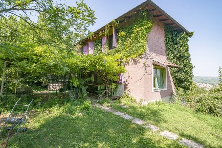 Foto Rustico in Via Soriasco 20, Santa Maria della Versa Soriasco di 300 m²