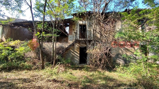 Foto Rustico in Via PAPERIA 13, Piossasco di 250 m² con 5 locali in vendita