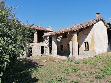Foto Rustico in Via VICOLO SCUOLE 3, Agnadello di 210 m² con 8 locali