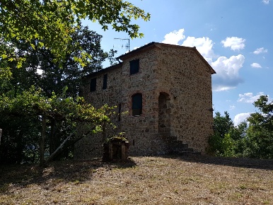 Foto Rustico in Via delle Bastiole 1, Montieri di 235 m² con 8 locali
