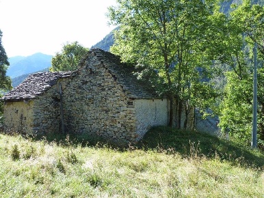 Foto Rustico in Strada S. Domenico -, Varzo di 90 m² con 4 locali