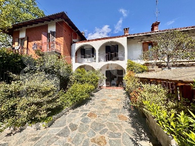 Foto Rustico in Roma, Bruino di 85 m² con 4 locali in vendita
