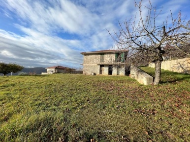 Foto Rustico in Via Case Gioacchino snc, Fiuggi di 510 m² con 7 locali