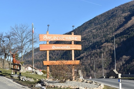 Foto Baita in Via monginevro 37, Oulx Centro di 150 m² con 4 locali
