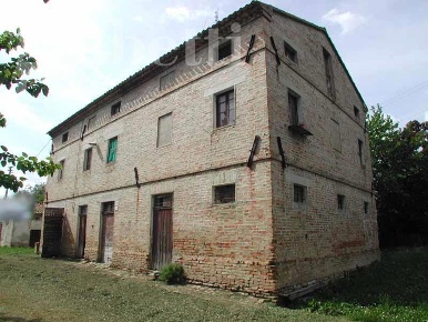 Foto Rustico in Strada ARCEVIESE 20, Senigallia di 418 m² in vendita