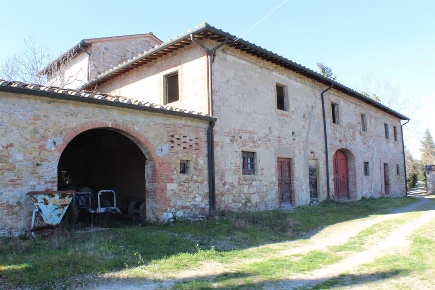 Foto Rustico a Gambassi Terme di 2689 m² con 50 locali in vendita