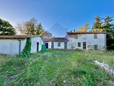 Foto Rustico a Cesena San Carlo - Roversano di 200 m² con 10 locali