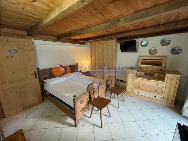 Foto Rustico in VIA ROMA, Bema di 289 m² con 8 locali in vendita