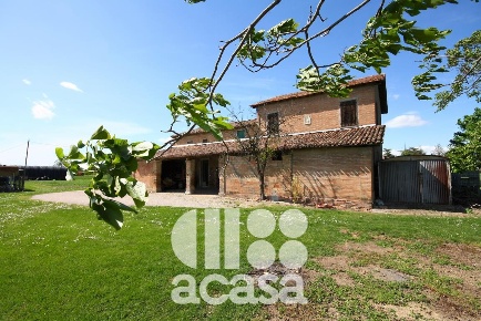 Foto Rustico in via montaletto, Cesena Martorano - Ronta di 350 m²