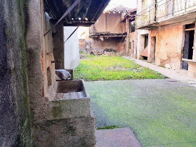 Foto Rustico a Ciserano di 360 m² in vendita