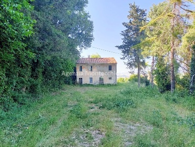 Foto Rustico in Via Cannelle, Montelabbate di 240 m² con 7 locali