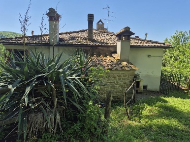 Foto Rustico a Vicchio di 490 m² con 27 locali in vendita