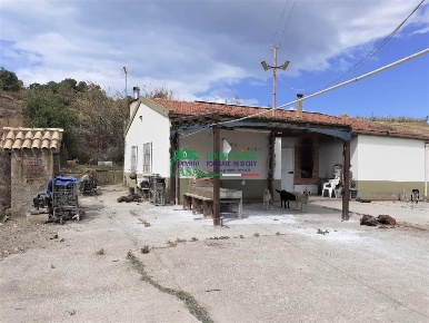 Foto Rustico a Gela di 70 m² in vendita