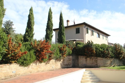 Foto Rustico in Via Usigliano, Palaia di 435 m² con 10 locali in vendita