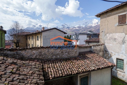 Foto Rustico a Barzio Centro di 600 m² con 20 locali in vendita
