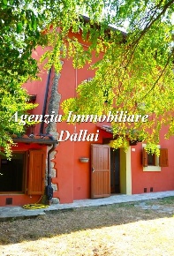 Foto Rustico in Località Grezzano, Borgo San Lorenzo Grezzano di 90 m²