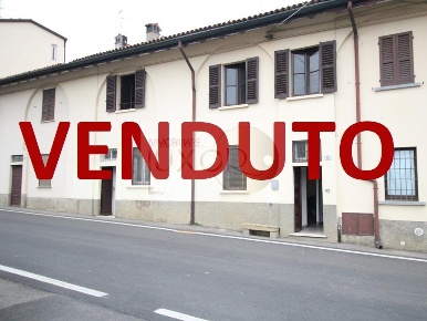 Foto Rustico in Via Carminati de Brambilla, Casatenovo Centro di 160 m²