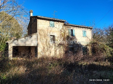 Foto Rustico in Strada della Campanara, Pesaro Torraccia - Tre Ponti