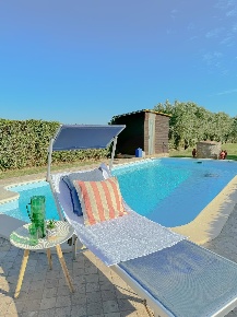 Foto Rustico a Cascina Latignano di 200 m² con 7 locali in vendita