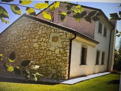 Foto Rustico a Calci Centro di 140 m² con 6 locali in vendita