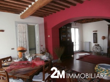 Foto Rustico a Vecchiano Vecchiano Nodica di 270 m² con 7 locali in vendita