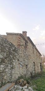 Foto Rustico a Manciano di 220 m² con 8 locali in vendita