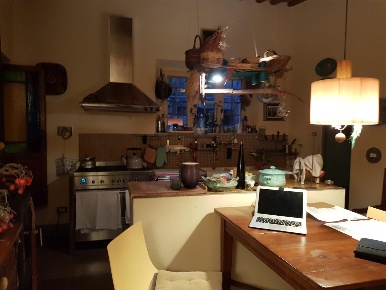 Foto Rustico a Calci Centro di 210 m² con 12 locali in vendita