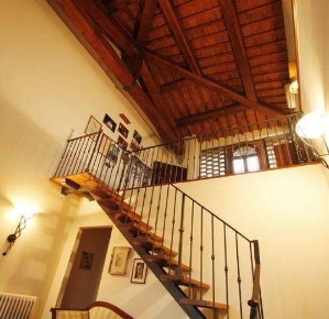 Foto Rustico a Vinci Centro di 210 m² con 6 locali in vendita