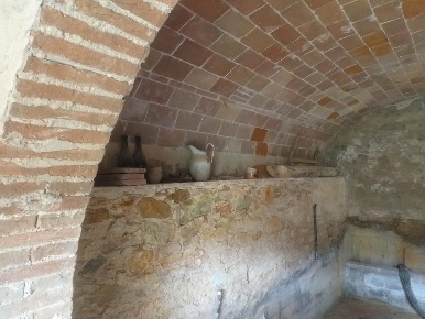 Foto Rustico a Calci Centro di 520 m² con 12 locali in vendita