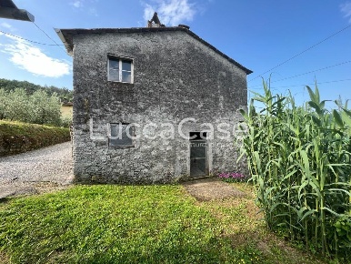 Foto Rustico a Lucca Mutigliano - Torre di 56 m² con 1 locali in vendita